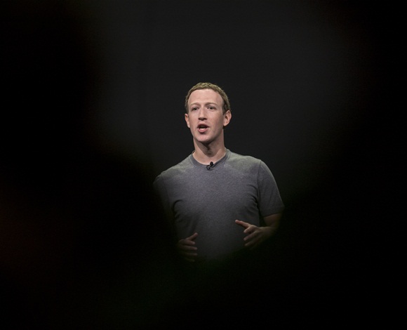 هذا ما يجنيه أثرى أثرياء العالم يوميًا بالأرقام